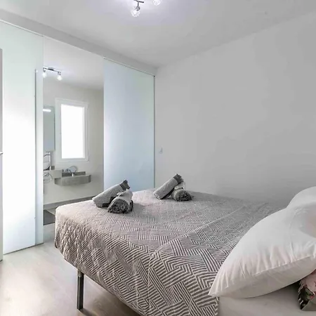 Center Apartment *